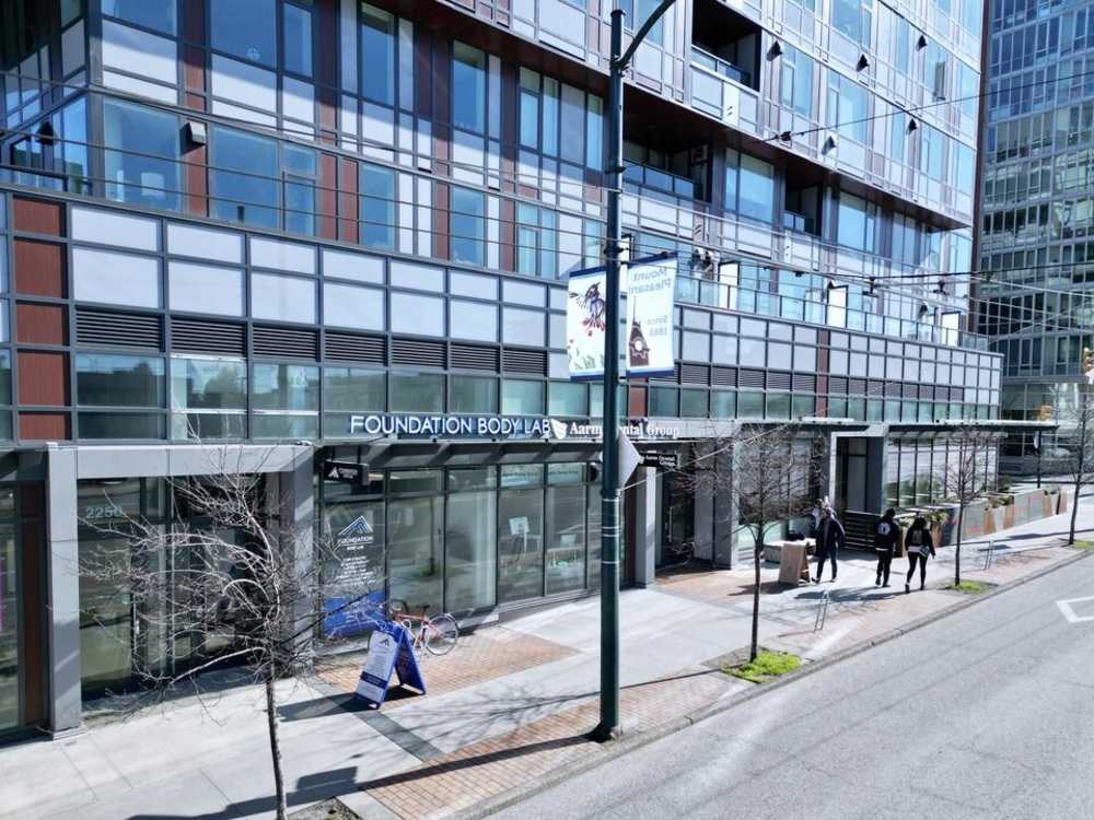 Commercial/Retail - 2260 Main St