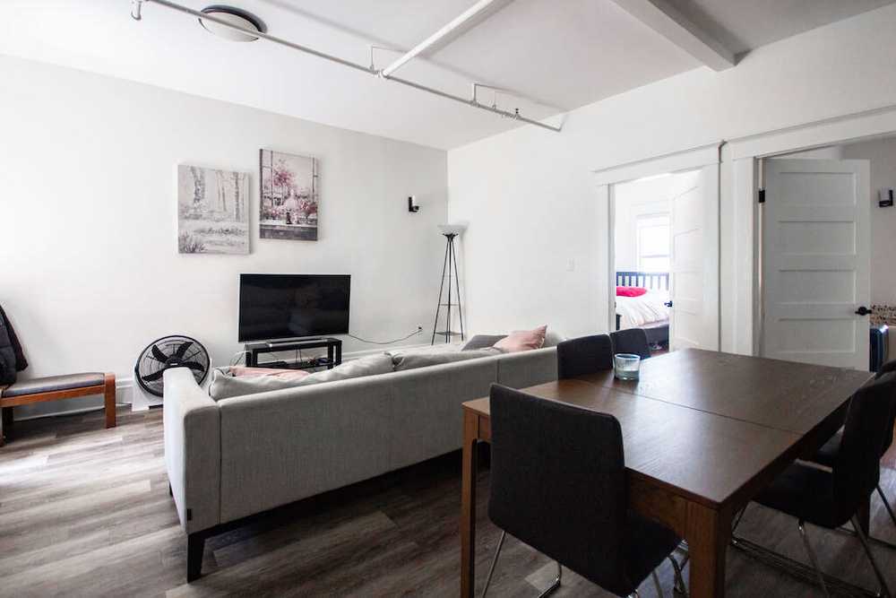 Commercial/Retail - 1033 Granville Street