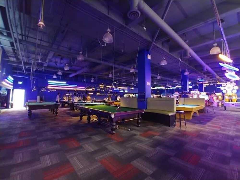 Commercial/Retail - 1000 8181 Cambie Road