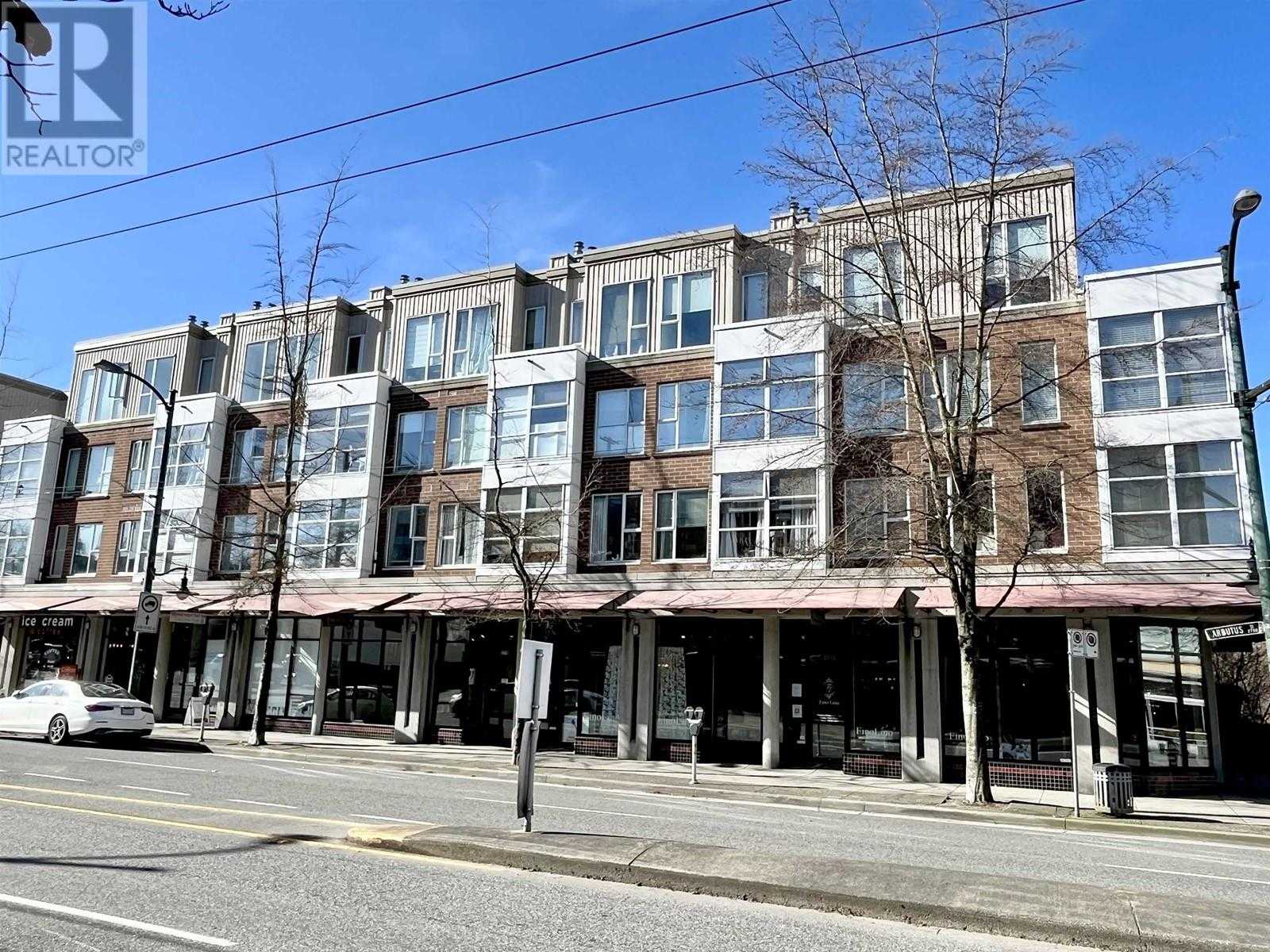 Commercial/Retail - 4092 Macdonald Street