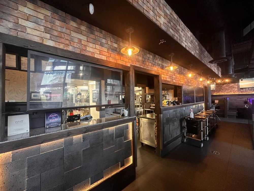 Commercial/Retail - 7328 Edmonds Street