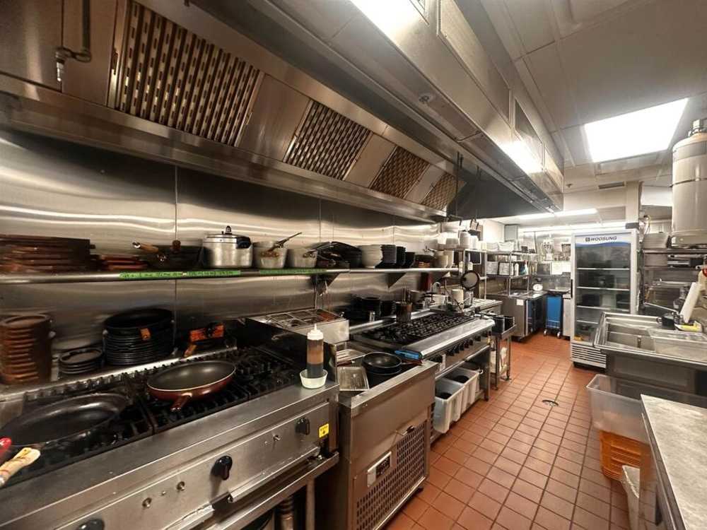 Commercial/Retail - 7328 Edmonds Street