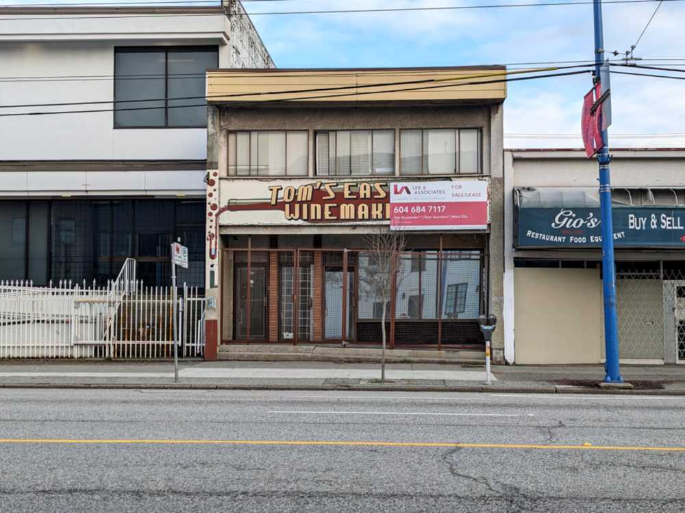 Commercial/Retail - 821 East Hastings Street