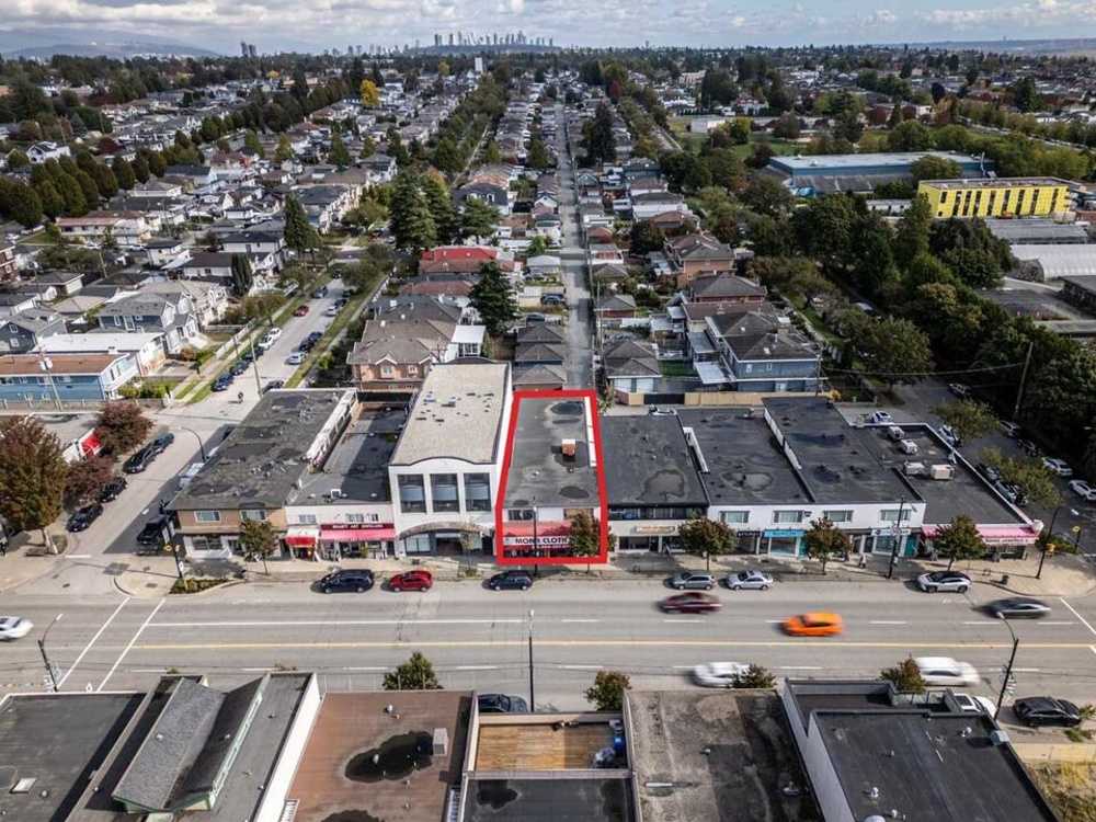 Commercial/Retail - 6642 Main Street,