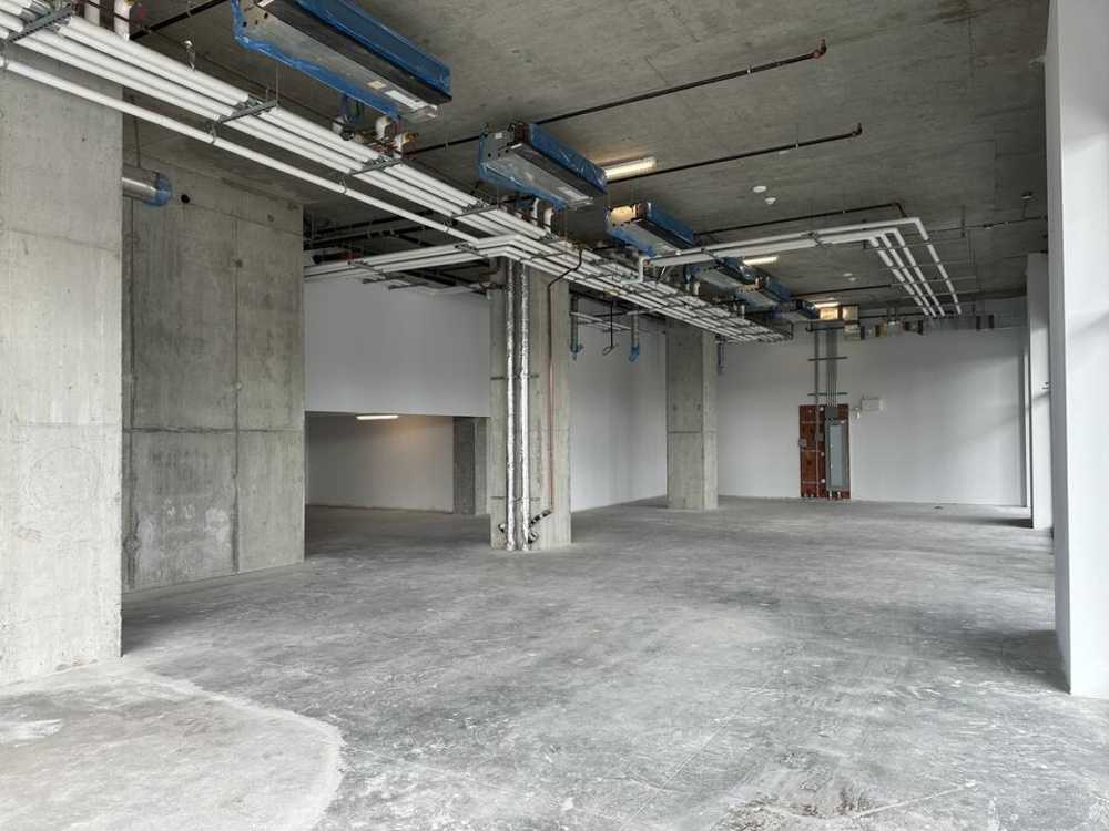 Commercial/Retail - 115 2777 Jow Street