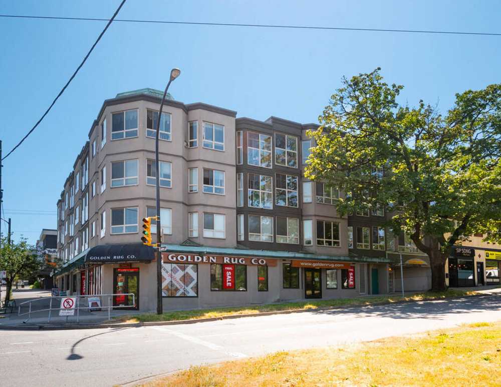 Commercial/Retail - 3211 Dunbar Street