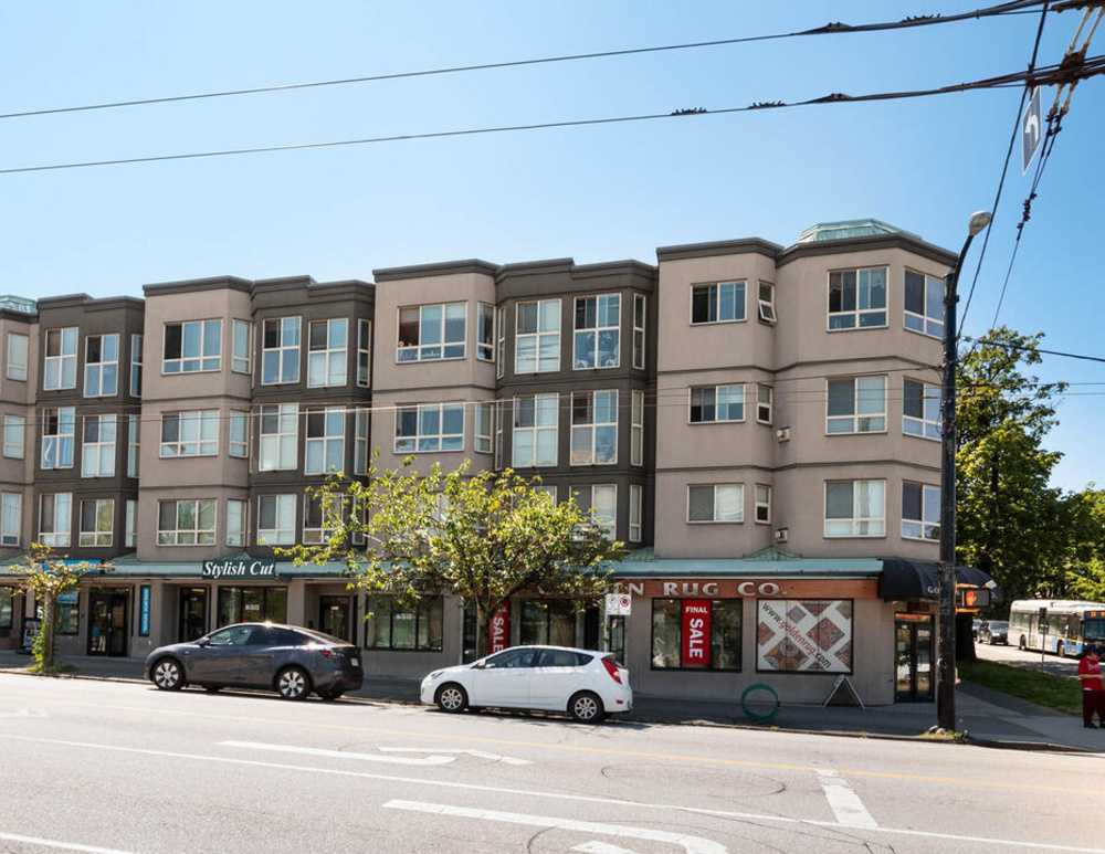 Commercial/Retail - 3211 Dunbar Street