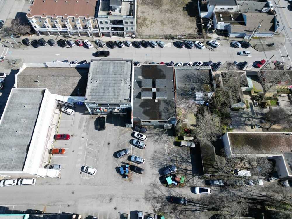 Commercial/Retail - 12111 First Avenue