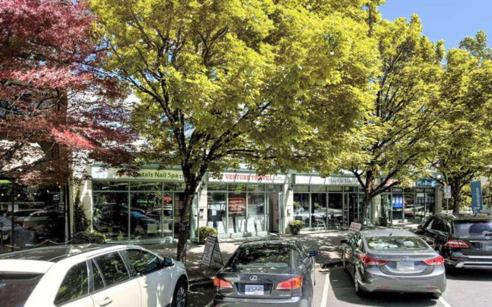 Commercial/Retail - 51 Lonsdale Avenue