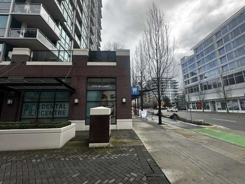 Commercial/Retail - 132, 134, 136 136 Esplanade Ea