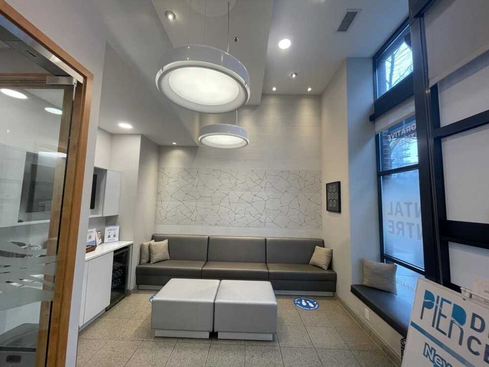 Commercial/Retail - 132, 134, 136 136 Esplanade Ea