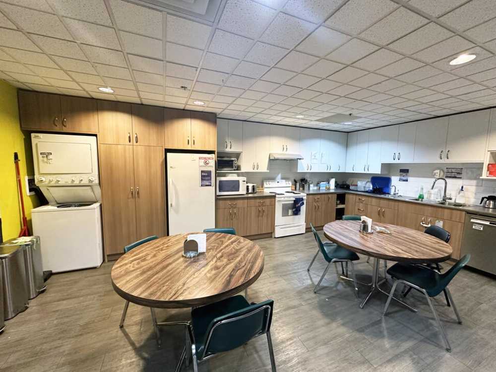 Commercial/Retail - 4103 Fraser St