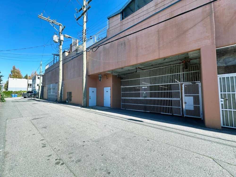 Commercial/Retail - 4103 Fraser St