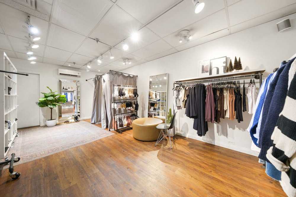 Commercial/Retail - 2928 Granville St