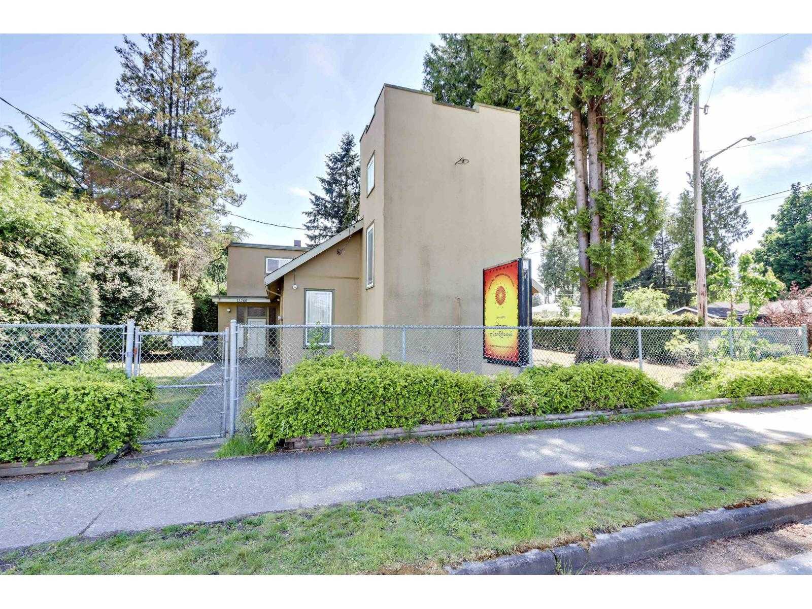 Commercial/Retail - 963 Brunette Ave
