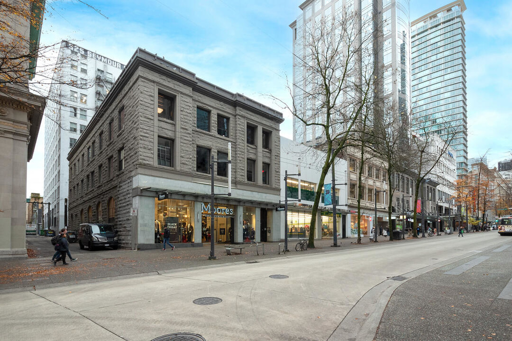 524 Granville Street: Downtown Office & Retail Building